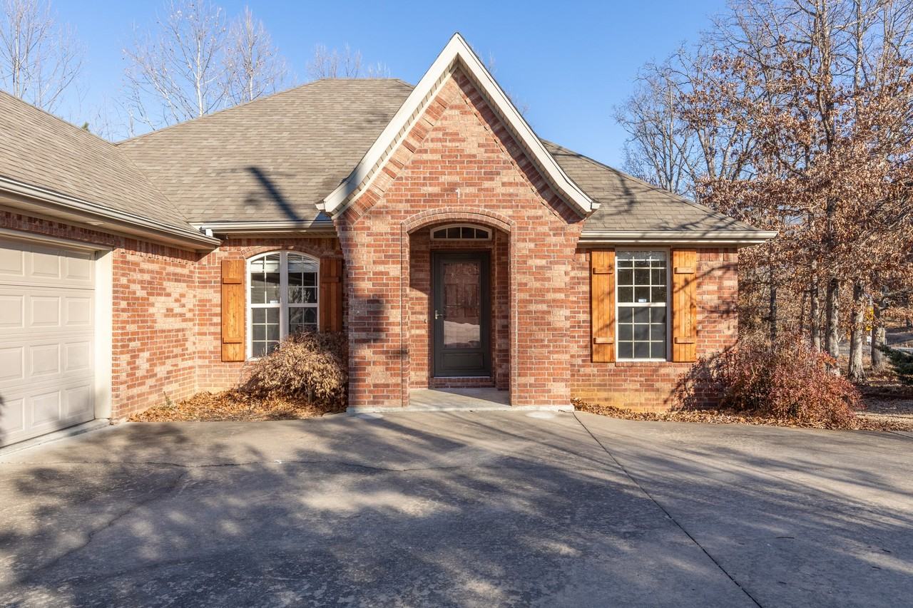 1 Winchester Ln