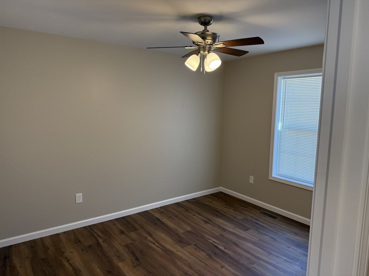 102 Wells Dr #A - Photo 3 of 8