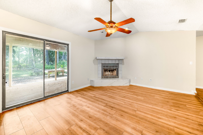 119 Palm Valley Woods Dr - Photo 4 of 20