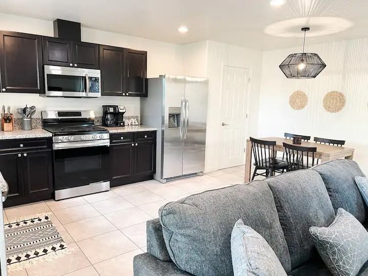 8503 E Leigh Dr #3 - Photo 2 of 12