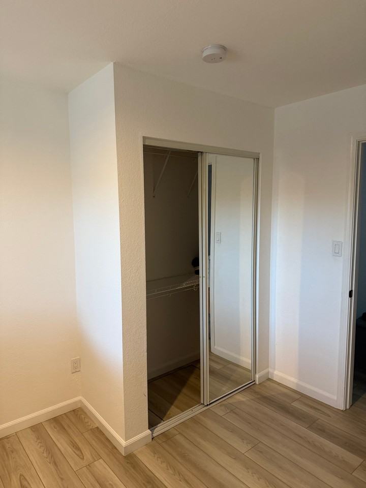 1 Canton Dr - Photo 6 of 11