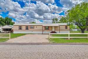 featured image of 31 Cinnamon Ln