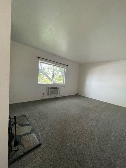 15 N Liberty St #15 - Photo 4 of 7