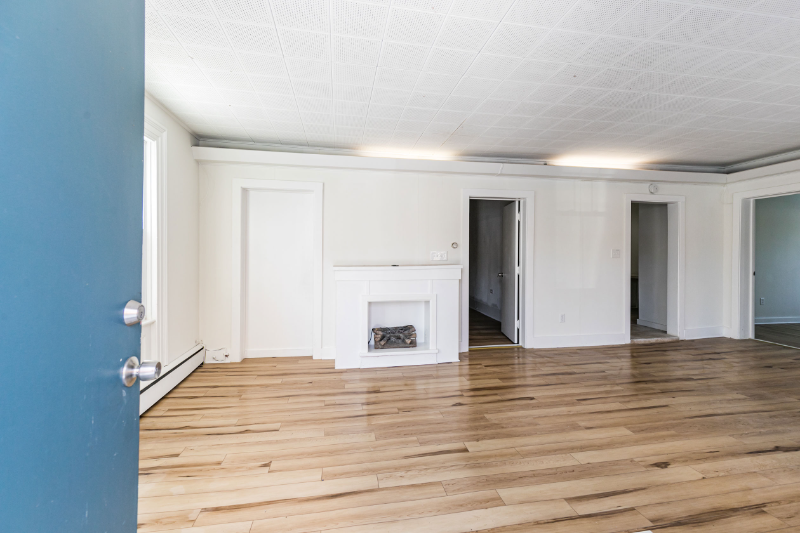 11 Charlotte St - Photo 7 of 20