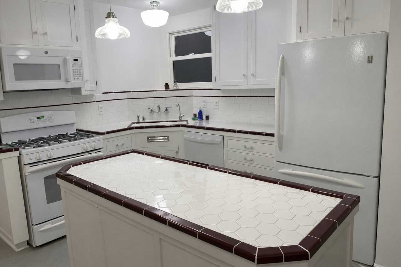 1615 Phillips Ln #A - Photo 2 of 13