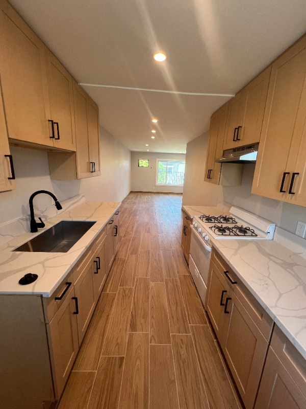 7237 Variel Ave #18 - Photo 3 of 15