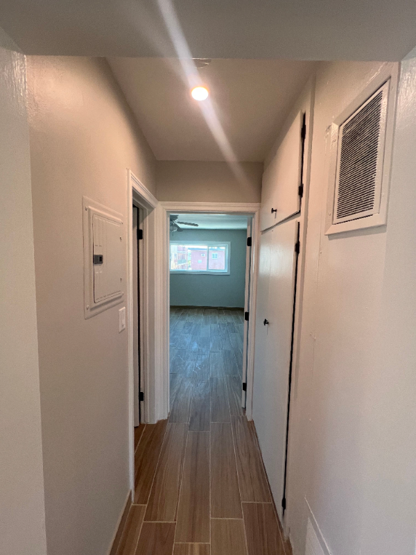 7237 Variel Ave #18 - Photo 4 of 15