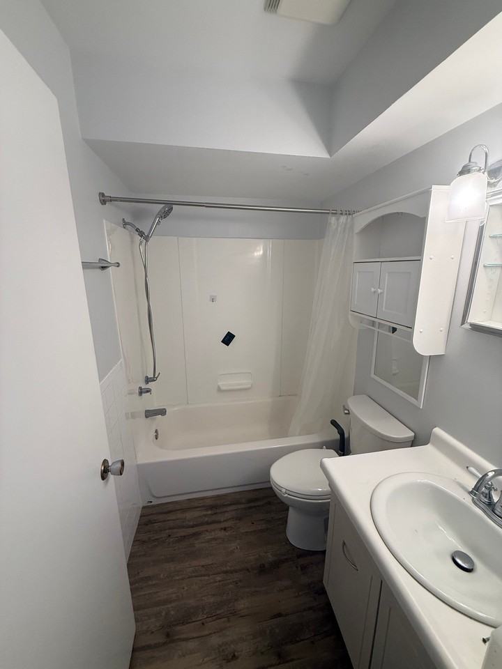 124 Bennett Blvd - Photo 6 of 15