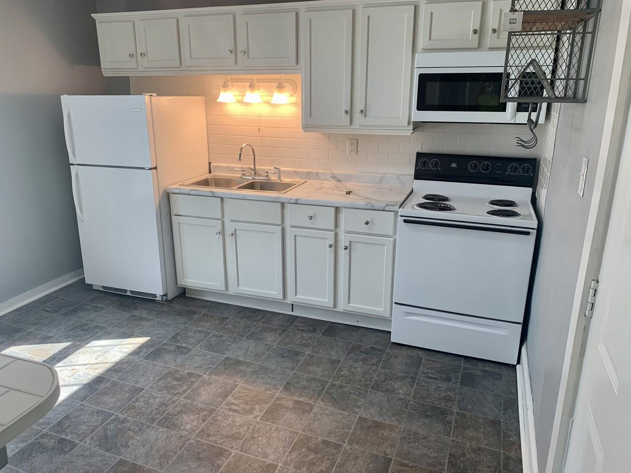 105 3rd Ave #303 - Photo 2 of 11