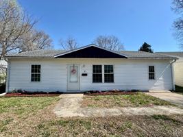 featured image of 8 Louise Ln