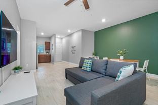 1801 W Sligh Ave #2101 - Photo 1 of 1