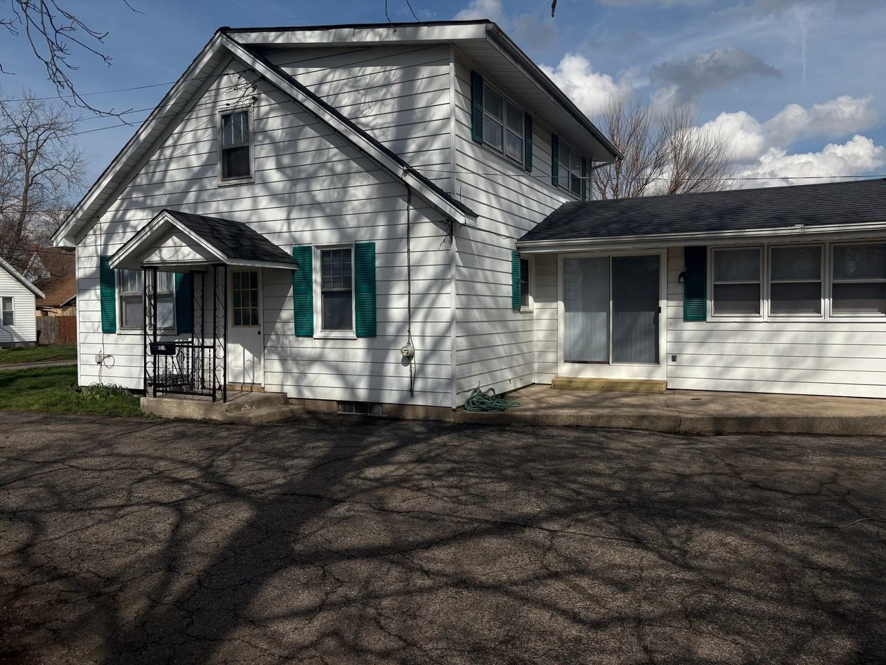 26 Walnut Ct - Photo 2 of 15