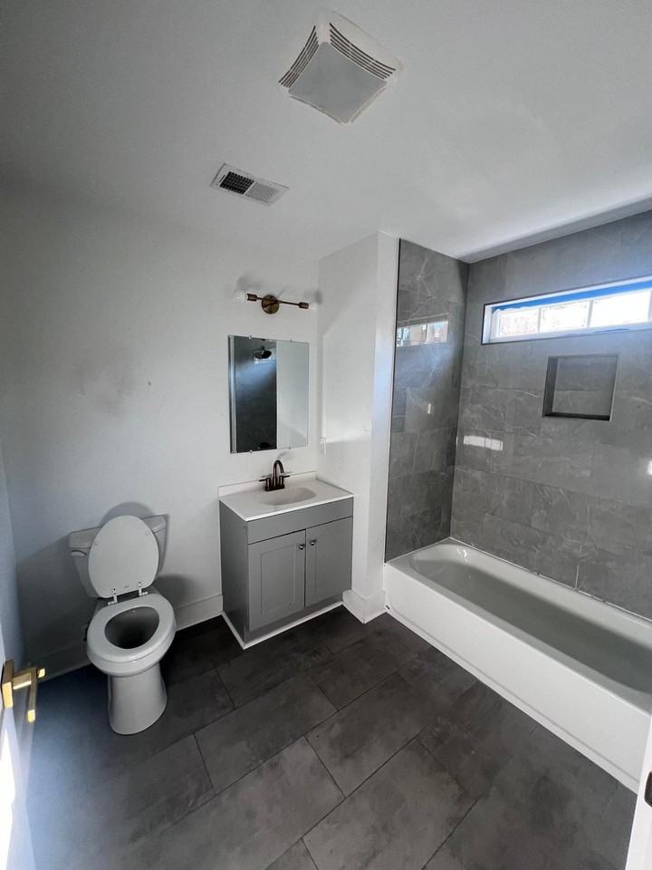 7111 Porcher Dr #1 - Photo 4 of 11