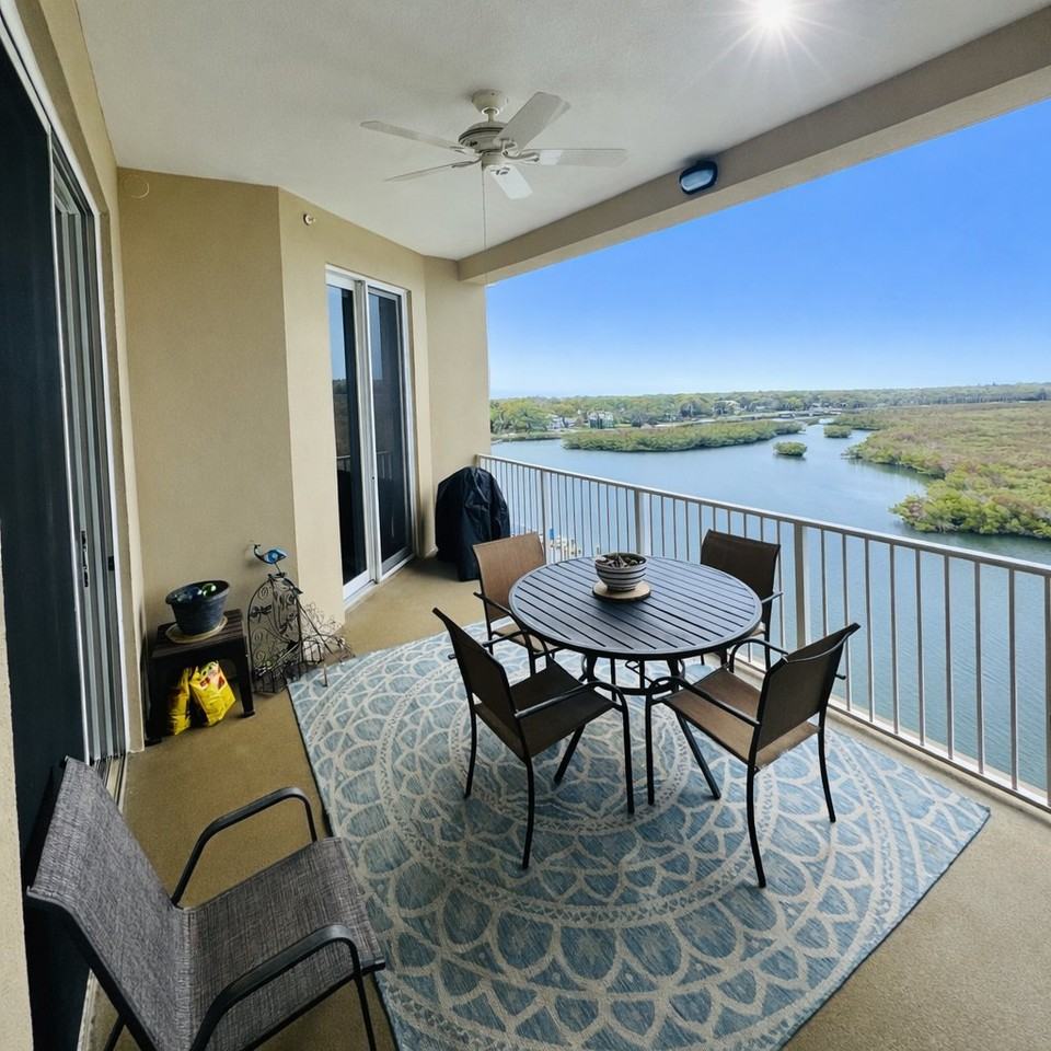 5 Riverwalk Dr #602 - Photo 2 of 4