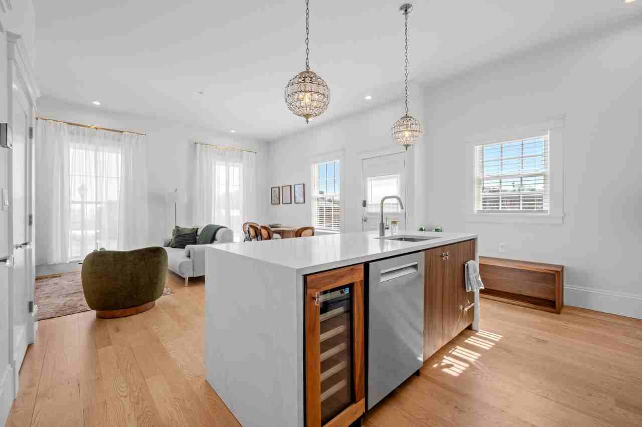 30 E Main St #2 - Photo 4 of 13