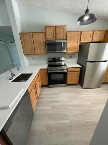 3350 Jaywood Ter Apt J221