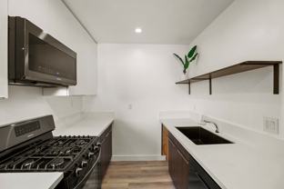 2561 W Ave #7 - Photo 1 of 1