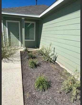 427 Gabbro Gdns - Photo 4 of 23