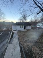 featured image of 4 Sunrise Trl