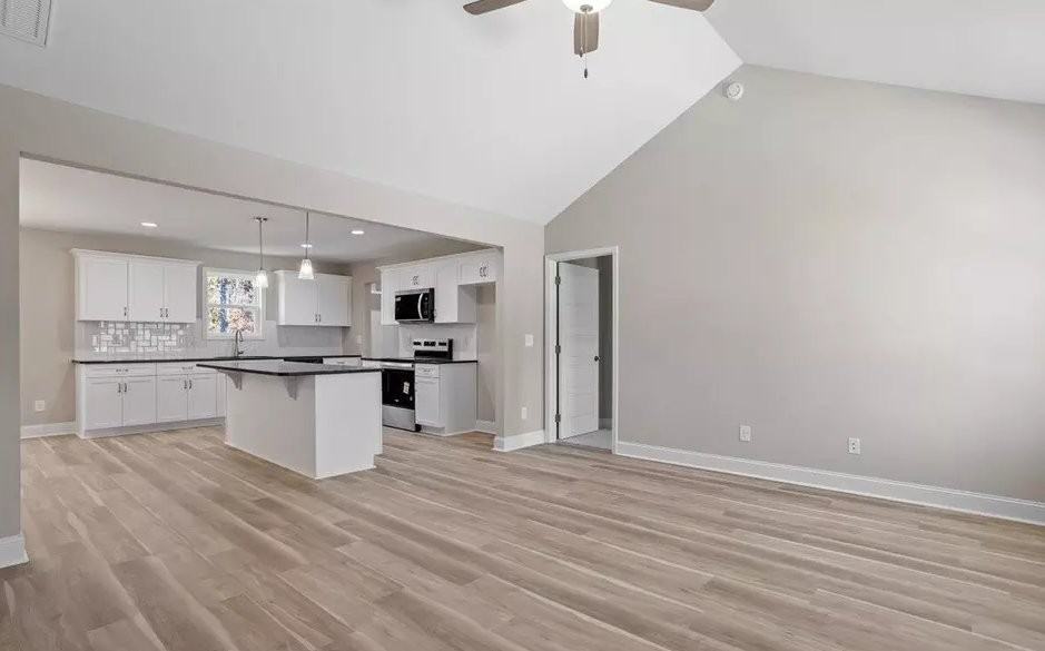 486 Placid Pond Dr - Photo 2 of 3