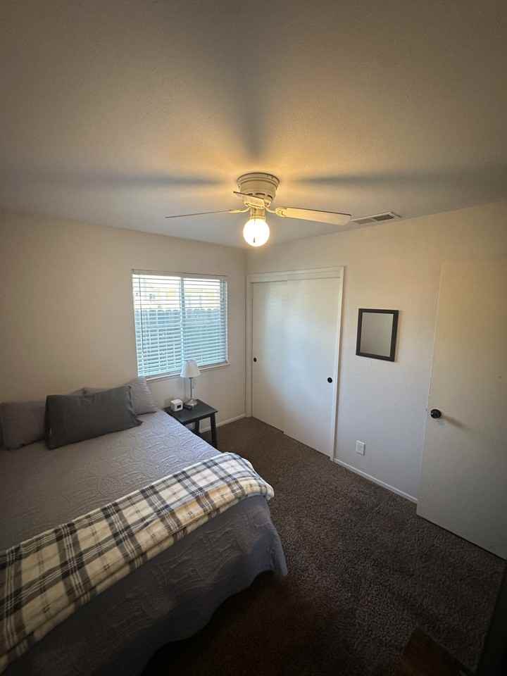 779 Victorian Park Dr - Photo 3 of 4