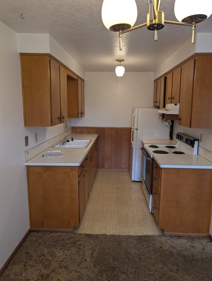 1106 Waller St Se #6