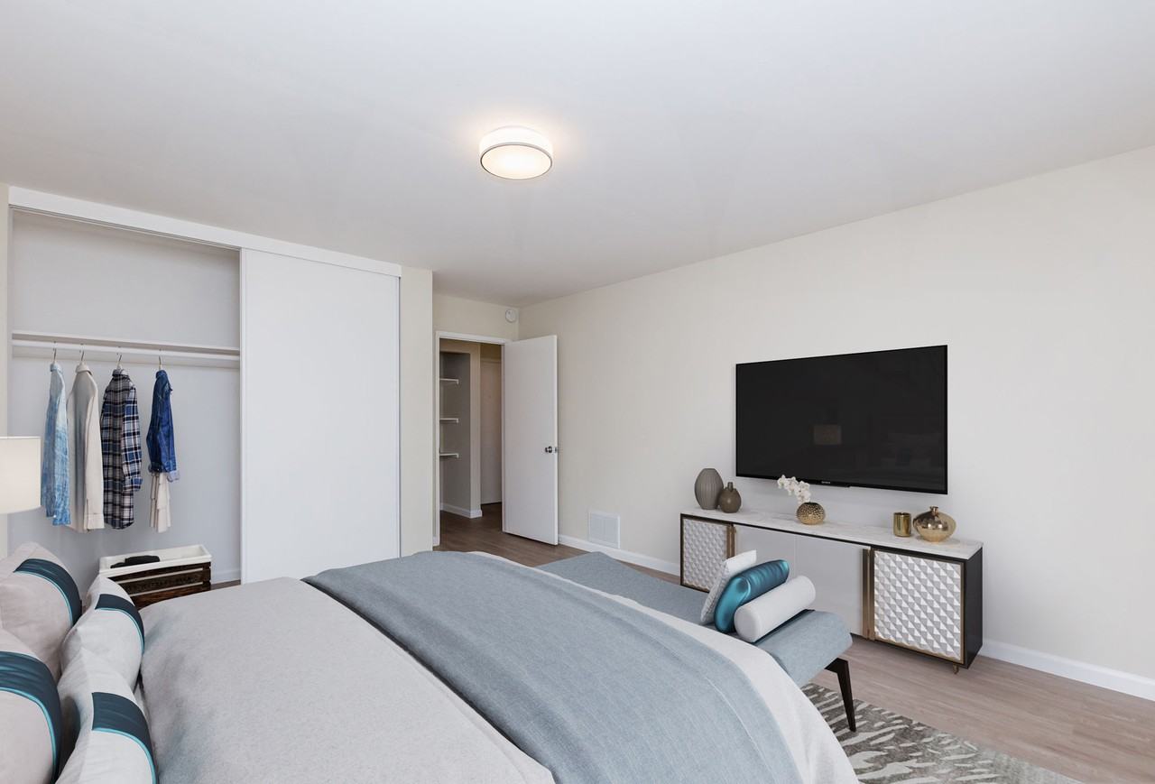 472 Jean - Photo 4 of 37