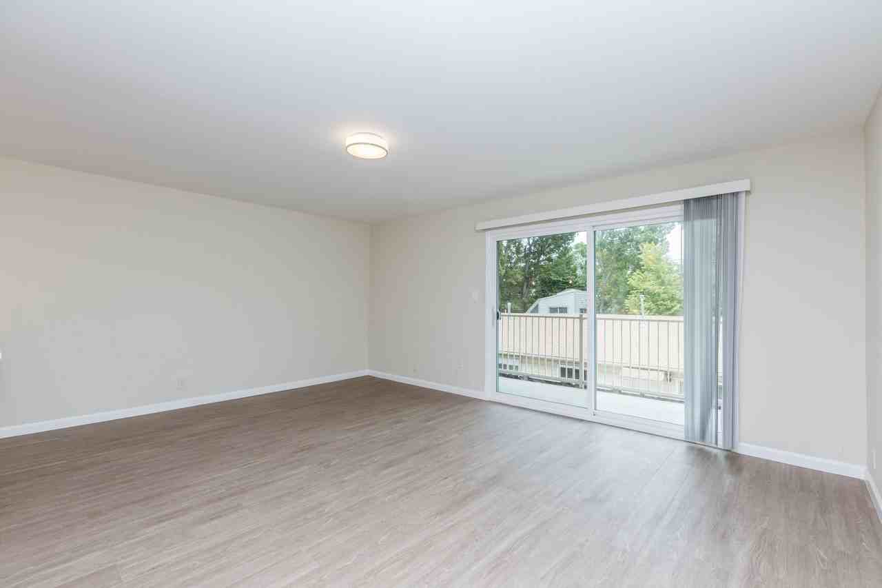 472 Jean - Photo 5 of 37