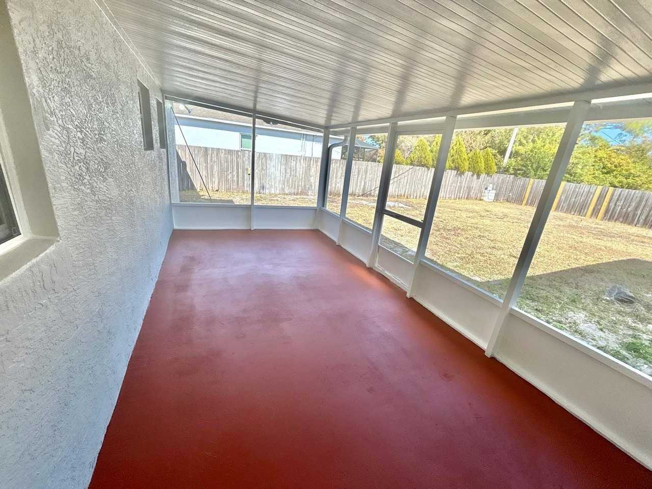 3933 Sw Kakopo St - Photo 3 of 10