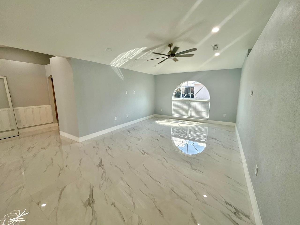3933 Sw Kakopo St - Photo 7 of 10