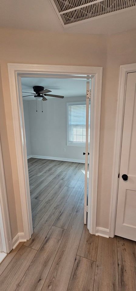 3820 Montgomery Ave - Photo 3 of 9