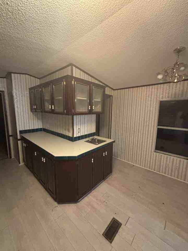 706 Greywood Ln #706 - Photo 4 of 5