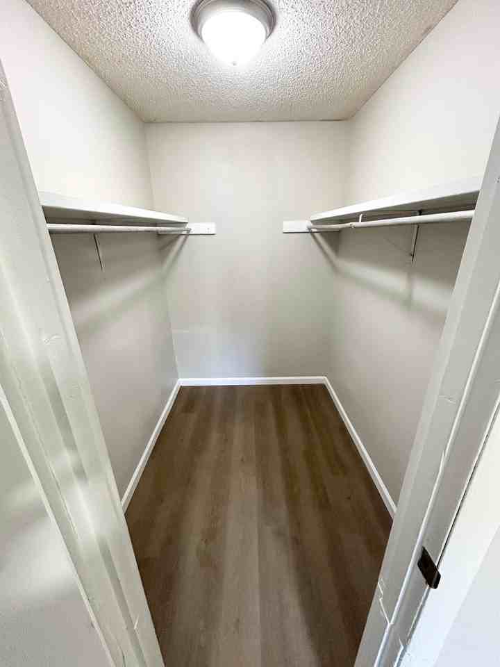 118 Garr Ln #F102 - Photo 6 of 7