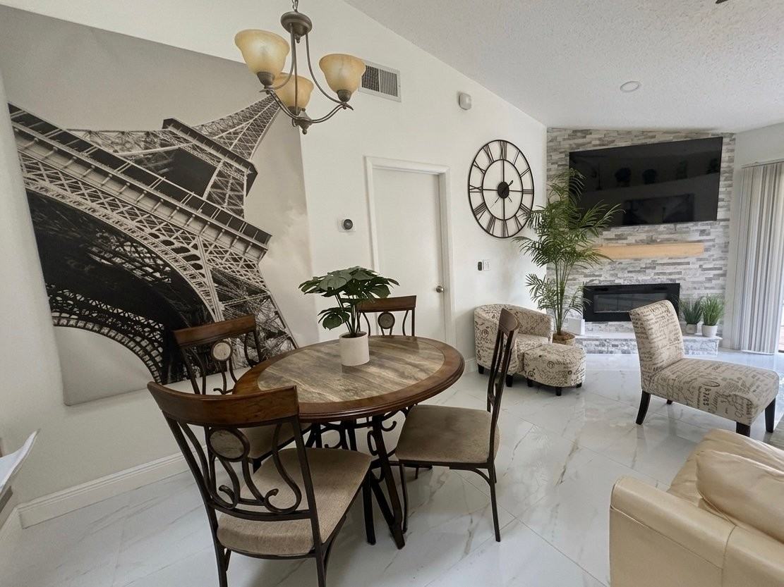 949 Cinnamon Ct - Photo 6 of 20