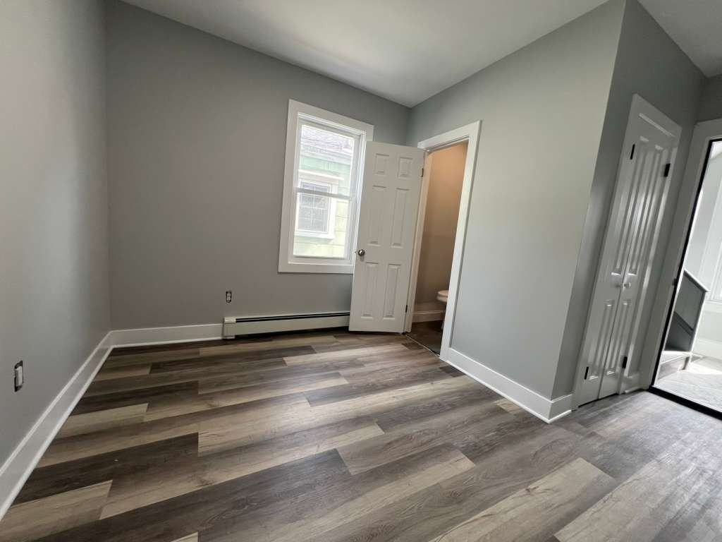 30 E Henry St #1 - Photo 3 of 5