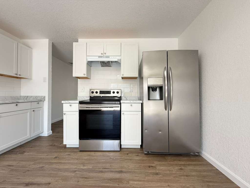 8206 Grimchester - Photo 2 of 12