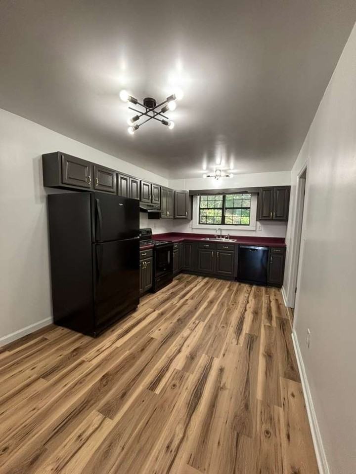 509 E Forrest St - Photo 3 of 12