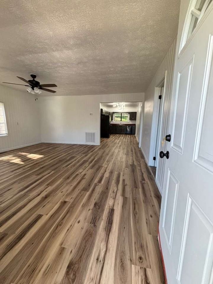 509 E Forrest St - Photo 4 of 12