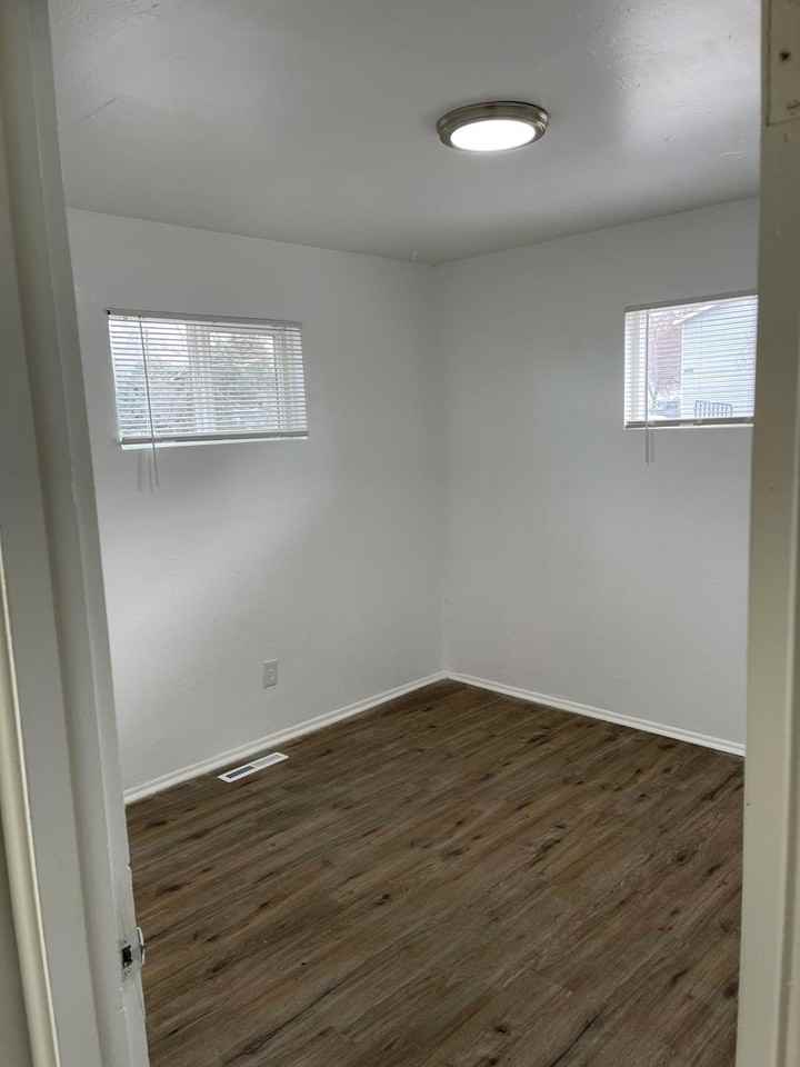 3440 S St #4 - Photo 5 of 6