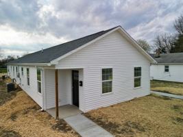 featured image of 836 Maple St #A