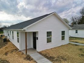 836 Maple St #A - Photo 1 of 1