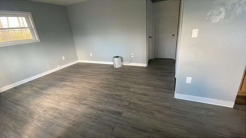 1107 N State St #1107 - Photo 2 of 4