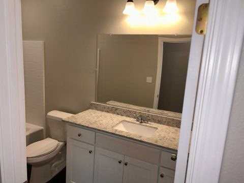 908 E 12th Ave #A - Photo 4 of 5