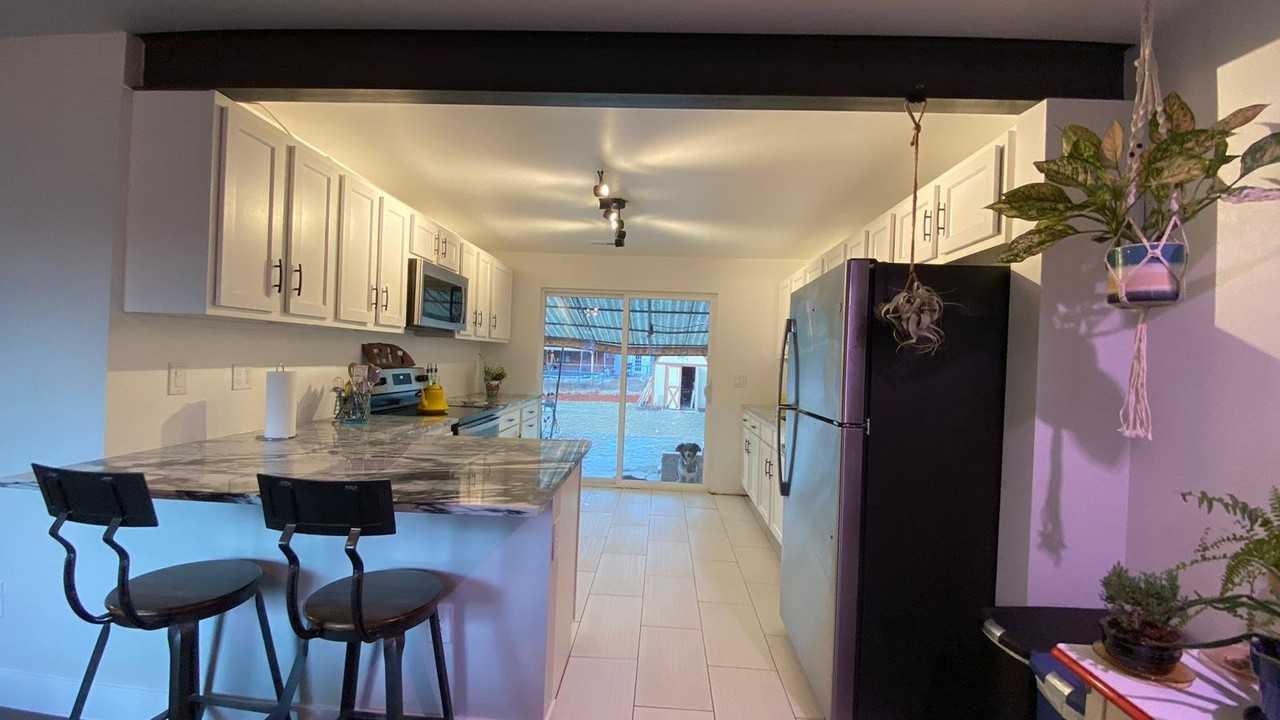 12863 E Park Lane Dr #A - Photo 4 of 11