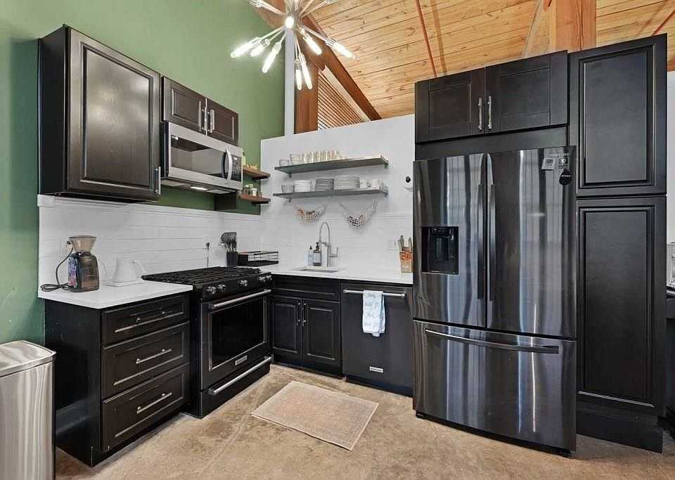 170 Boulevard Se #12 - Photo 6 of 18