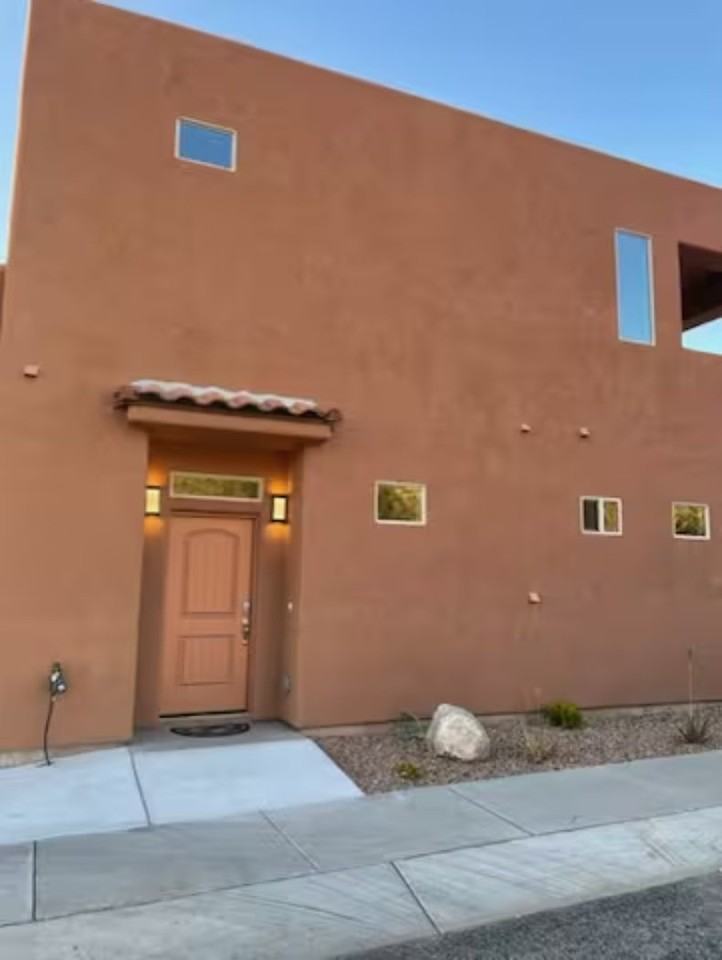4261 N Red Sun Pl - Photo 4 of 19