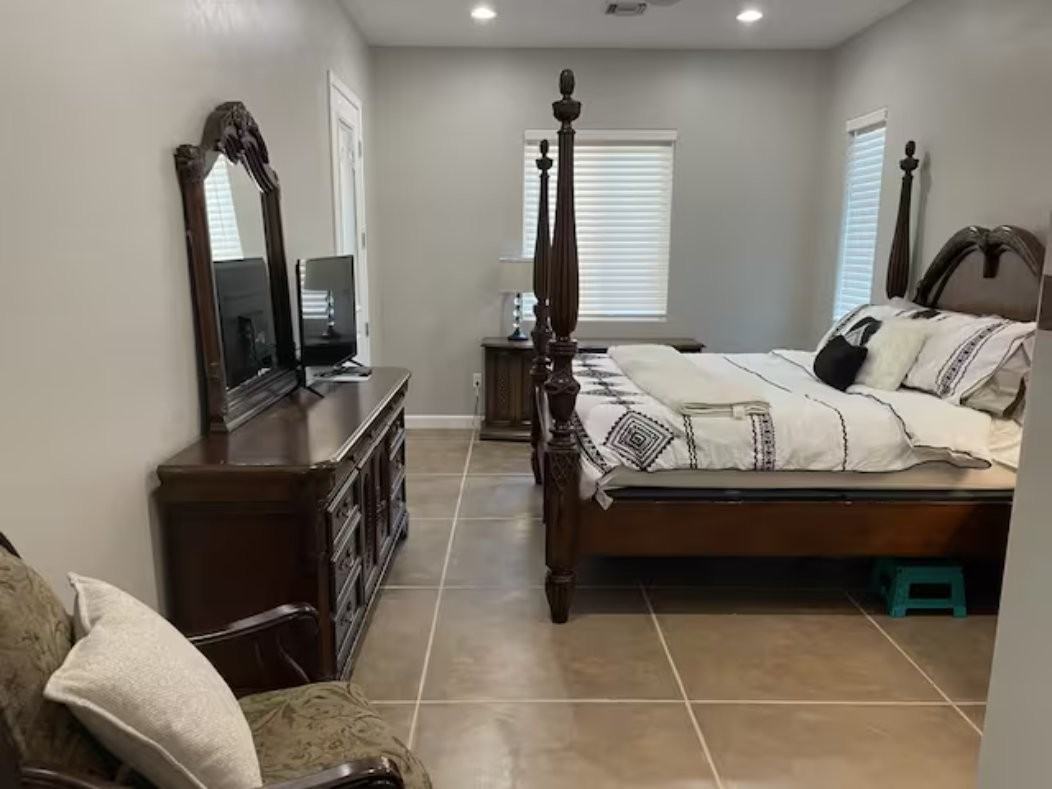 4261 N Red Sun Pl - Photo 5 of 19