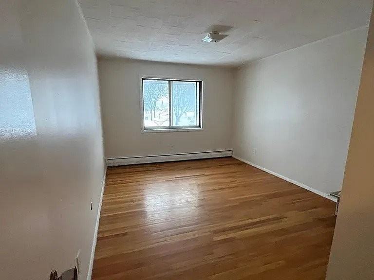 61 Vandenburgh Ave #11 - Photo 3 of 10