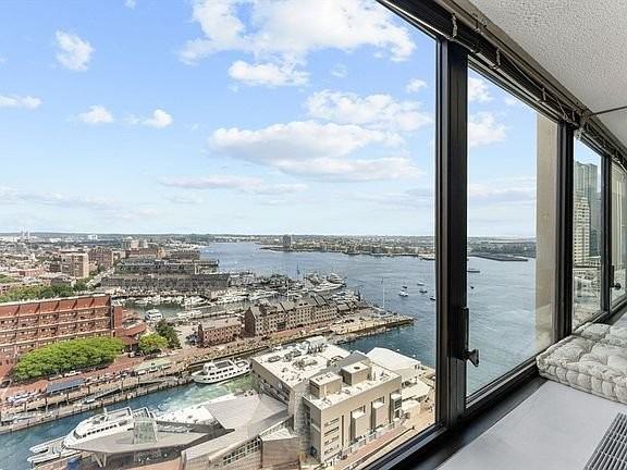 85 E India Row #22 - Photo 3 of 19