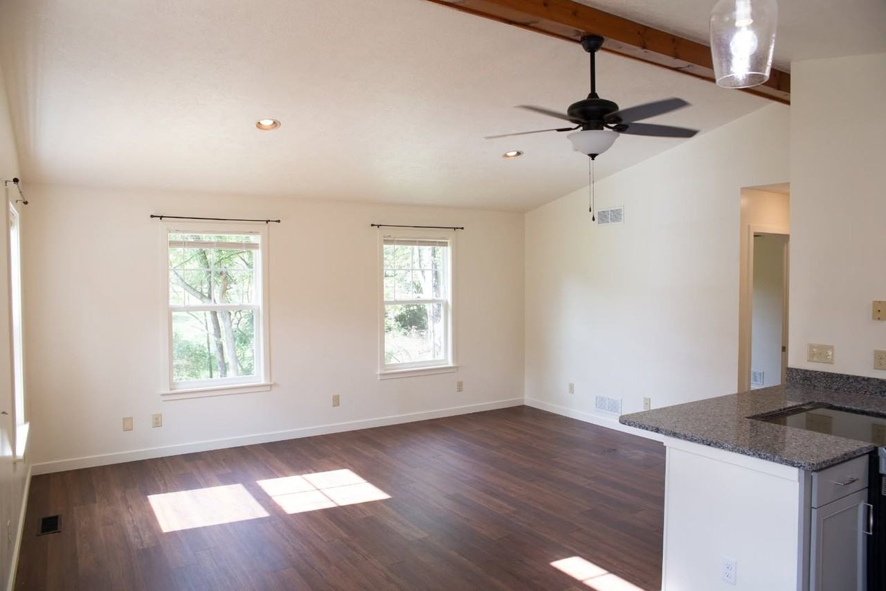 204 Potomak Trl - Photo 7 of 10